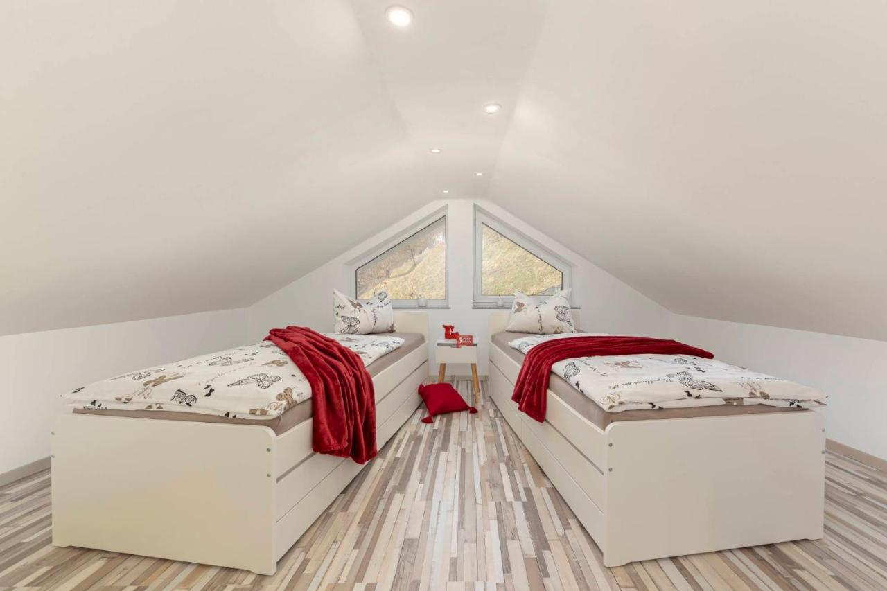 Holiday House Vikend Polzela Extérieur photo